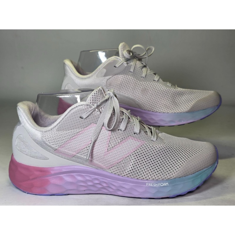 New Balance Fresh Foam Arishi Women's‎ Sneakers Size 6 Gray Pink Running Shoes